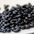 ALUBIAS NEGRAS- 100gr.